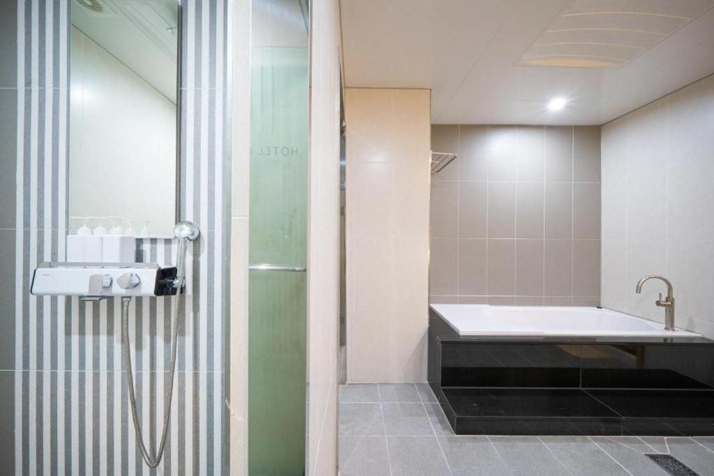 Hotel Core Naju Dış mekan fotoğraf